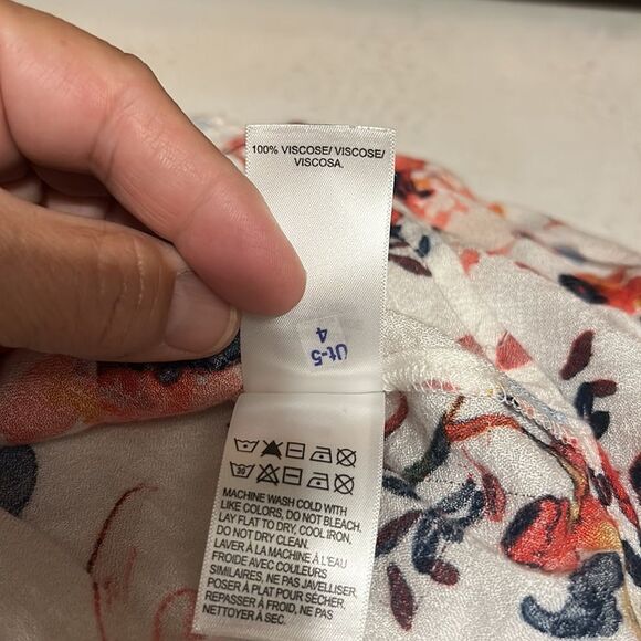 Lucky Brand 100% Viscose Boho floral top - Picture 6 of 6